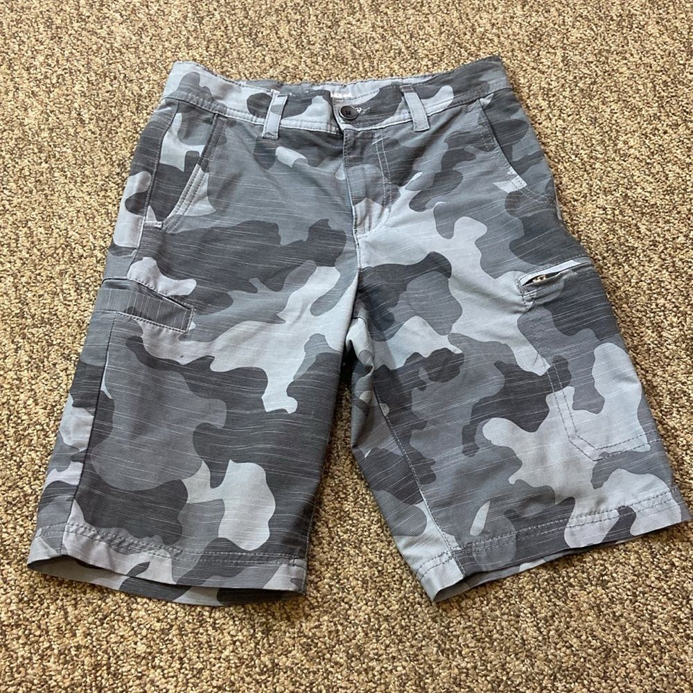 10/$50 Urban Pipeline Cargo Boys Short Size 12 R